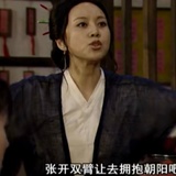 山下树林
