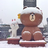 一个游荡的工人