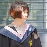 三三