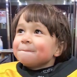 脑袋光光才灵光