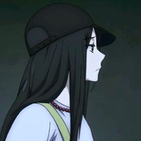 蓝。