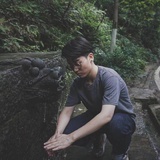 源霖纪