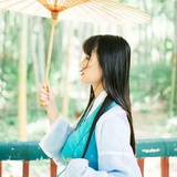 花向栏开