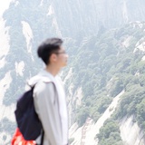 雨中书生