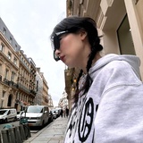 。