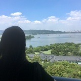 山月