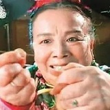 卡莫拉拉和狮子