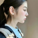 凭案杏脯