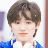 Unine-刘也