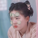 泛起小酒窝