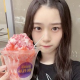 山下瞳月