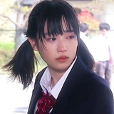 大眼萌妹李荣浩