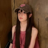 Qi.Vicky