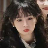 莉莉周