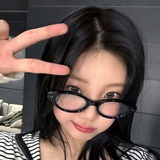 莫莫