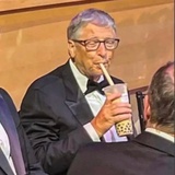 Pocky爱吃肉肉