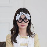 只差街头插草标