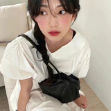 今天也不想理你