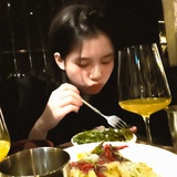 一颗葡萄桃