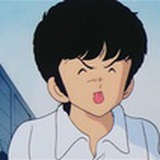 漫步花丛中