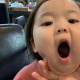 略略略你一脸