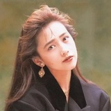 瑃