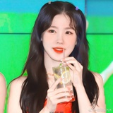花知梨奈