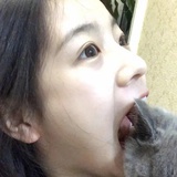 猫把你舌头吃了