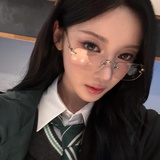 斩断雷电的女孩