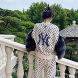 豆瓣古灰军