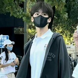 不敢有声