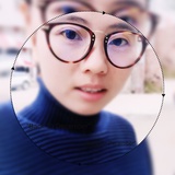 凝默。瞳