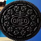 一块奥利奥