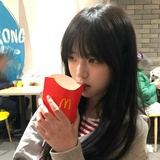 不看热闹了