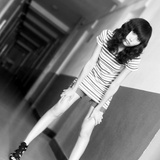 小V