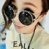 以彤