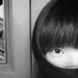 古铜妞儿