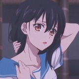 月野奈绪
