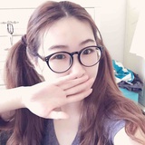 火车道旁的大树