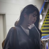 老赖也得接烟灰
