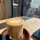 长颈鹿在晒太阳