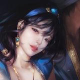 戴草帽的小七