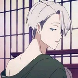 抱宇