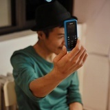 小刘是个小年轻