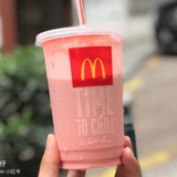 麦当劳草莓奶昔