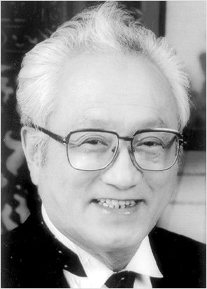 佟希仁