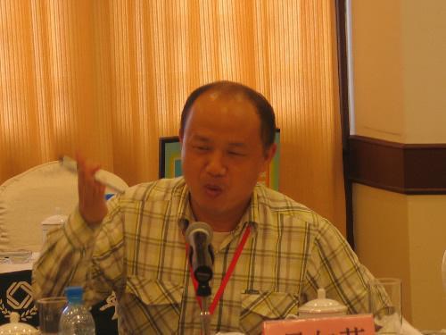 吴尔芬