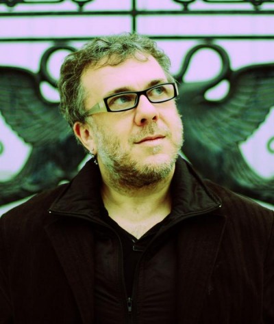  Robin Guthrie