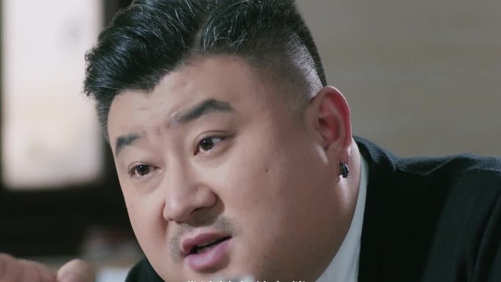 预告片：搞笑惊险版 (中文字幕)