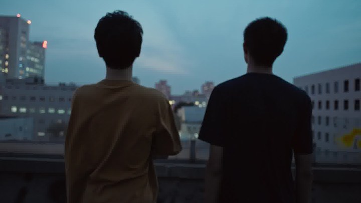 MV